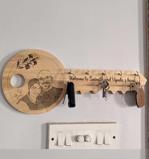 Personalized Engraved Wooden Key Hanger Gift - Image 2
